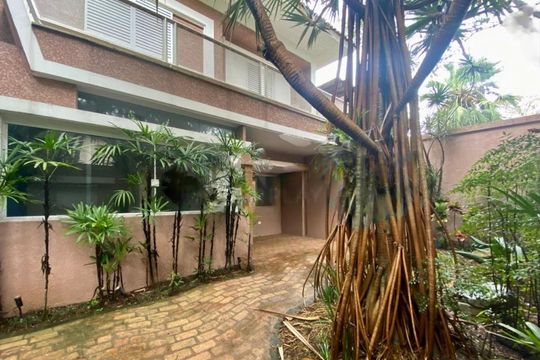 Casa à venda com 5 quartos, 280m² em Jardim Novo Mundo, São Paulo