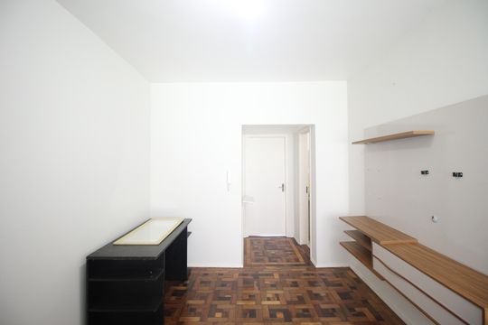 Apartamento para alugar com 1 quarto, 40m² em Passo D’areia, Porto Alegre