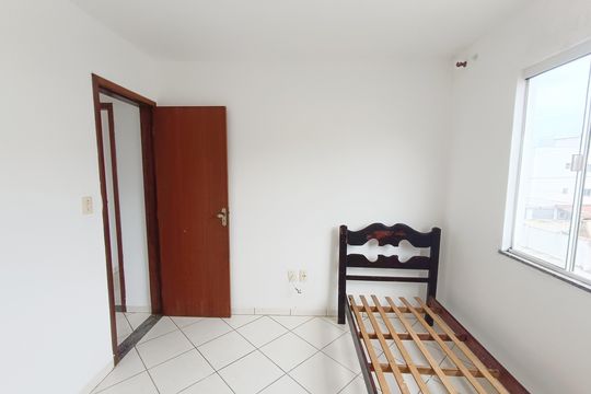QUARTO 2 de apartamento para alugar com 2 quartos, 55m² em Enseada das Gaivotas, Rio das Ostras