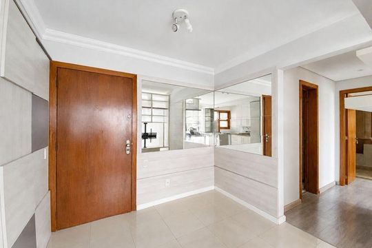 Sala de apartamento para alugar com 2 quartos, 59m² em Petrópolis, Porto Alegre