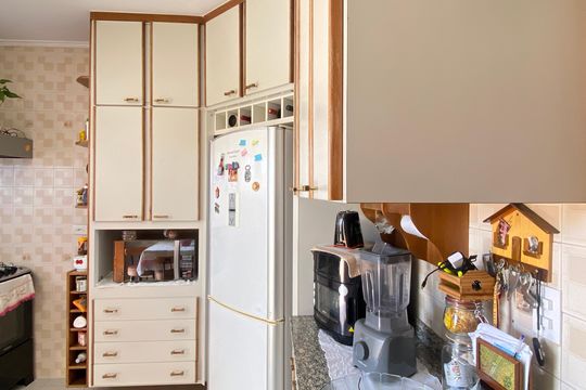 Cozinha de casa à venda com 3 quartos, 181m² em Jardim das Flores, Osasco