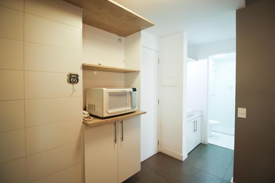 Cozinha de apartamento para alugar com 1 quarto, 40m² em Vila Olímpia, São Paulo