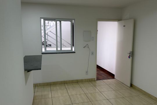 Apartamento para alugar com 1 quarto, 45m² em Curicica, Rio de Janeiro