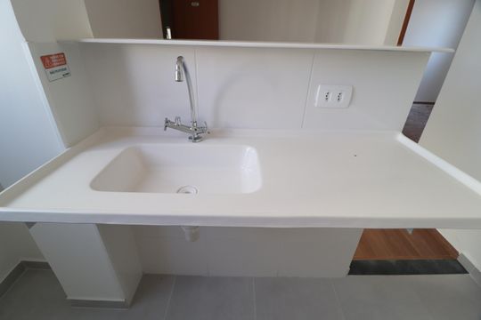 Cozinha de apartamento para alugar com 2 quartos, 53m² em Jardim Patricia, Uberlândia