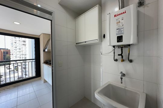 Área de Serviço de apartamento para alugar com 3 quartos, 96m² em Alphaville Empresarial, Barueri