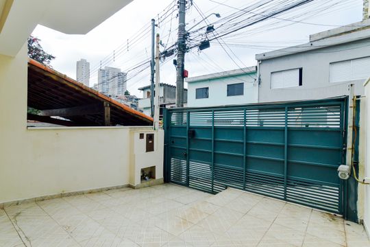 Garagem de casa para alugar com 3 quartos, 75m² em Jardim Ema, Guarulhos