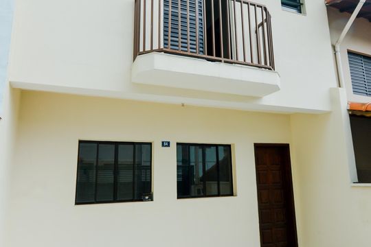 Garagem de casa para alugar com 3 quartos, 75m² em Jardim Ema, Guarulhos
