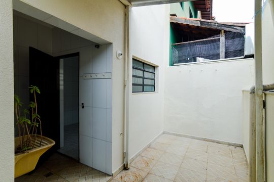 Área de Serviço de casa para alugar com 3 quartos, 75m² em Jardim Ema, Guarulhos