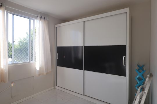 Quarto 1 de apartamento à venda com 3 quartos, 55m² em Fátima, Canoas