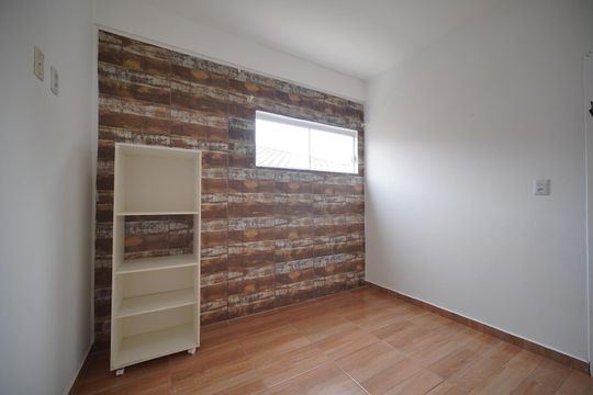 Sala  de apartamento para alugar com 1 quarto, 33m² em Ingleses do Rio Vermelho, Florianópolis