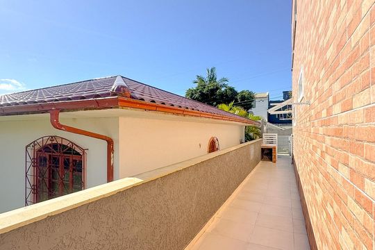 Área externa de apartamento para alugar com 1 quarto, 33m² em Ingleses do Rio Vermelho, Florianópolis