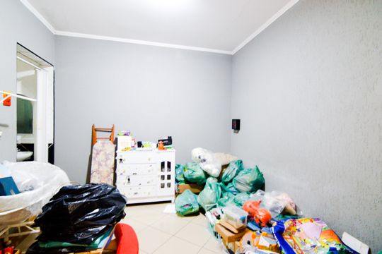 Suíte 2  de casa à venda com 3 quartos, 287m² em Vila Saiago, Guarulhos