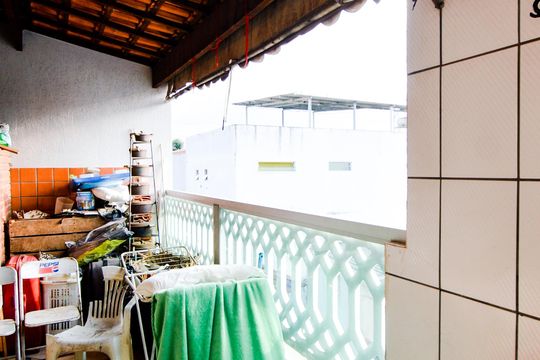 Área de Serviço de casa à venda com 3 quartos, 287m² em Vila Saiago, Guarulhos
