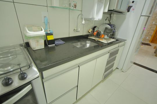 Cozinha  de apartamento à venda com 2 quartos, 50m² em Jardim Silvina, São Bernardo do Campo