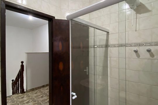 Banheiro 1 de casa para alugar com 3 quartos, 189m² em Vila Yolanda, Osasco