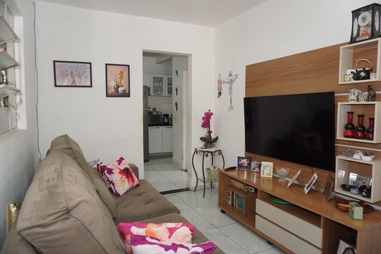 Casa para alugar com 5 quartos, 200m² em Jardim Santa Tereza Novo, Embu das Artes