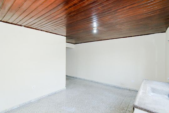 Sala/Cozinha de casa para alugar com 1 quarto, 83m² em Vila Nova Bonsucesso, Guarulhos