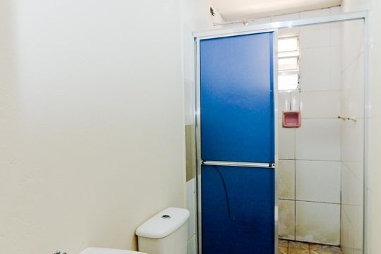 Banheiro de casa para alugar com 1 quarto, 83m² em Vila Nova Bonsucesso, Guarulhos