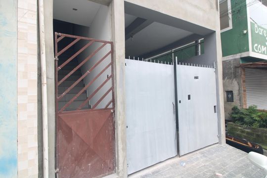 Fachada de casa para alugar com 1 quarto, 80m² em Jardim Marilda, São Paulo