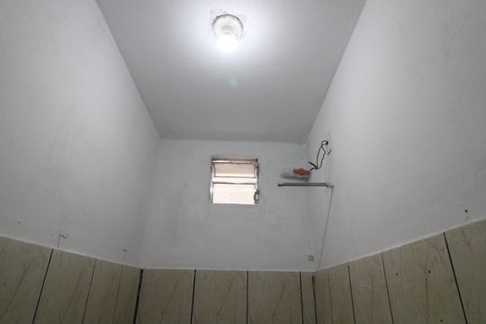 Banheiro de casa para alugar com 1 quarto, 80m² em Jardim Marilda, São Paulo