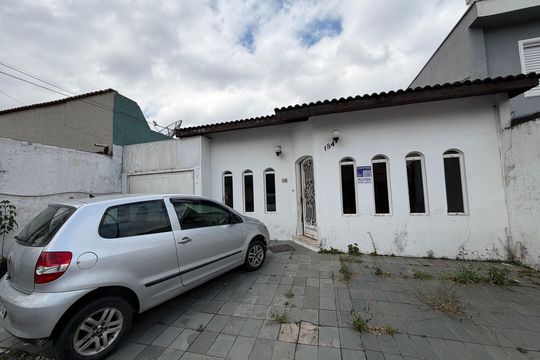 Fachada de casa para alugar com 3 quartos, 400m² em Jardim Copacabana, São Bernardo do Campo