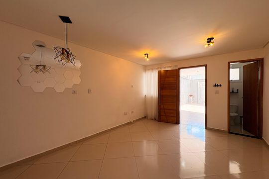 Sala de casa à venda com 2 quartos, 151m² em Vila Curuçá, Santo André