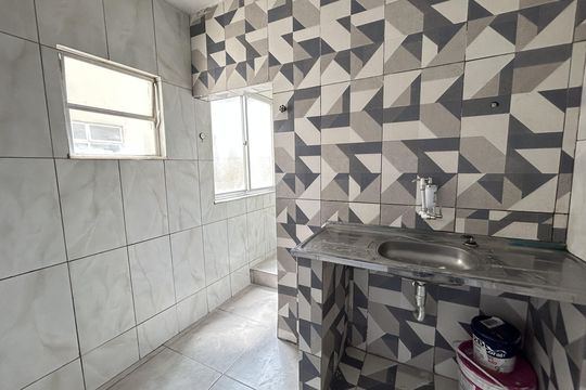 Apartamento para alugar com 2 quartos, 43m² em Rocha Miranda, Rio de Janeiro
