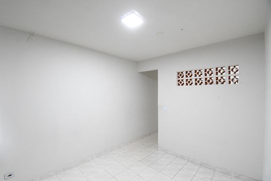 Quarto 1 de apartamento à venda com 2 quartos, 35m² em Boa Vista, Curitiba