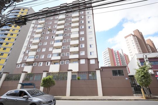 Fachada do Prédio de apartamento para alugar com 2 quartos, 60m² em Vila Assunção, Santo André