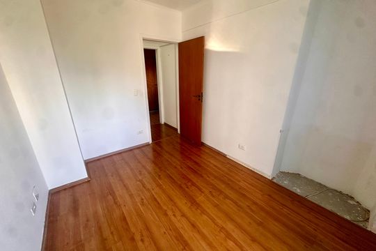 Quarto 1 de apartamento para alugar com 3 quartos, 80m² em Vila Congonhas, São Paulo