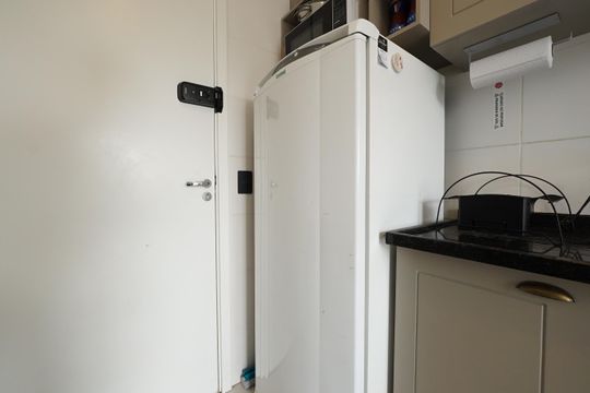 Cozinha de apartamento à venda com 1 quarto, 29m² em Jardim da Gloria, São Paulo