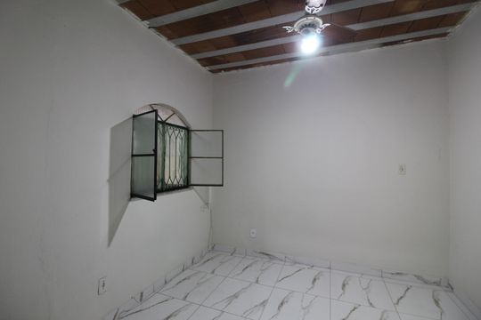 Quarto de apartamento para alugar com 1 quarto, 40m² em Curicica, Rio de Janeiro