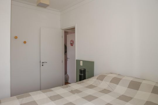 Suíte de apartamento à venda com 3 quartos, 94m² em Água Branca, São Paulo