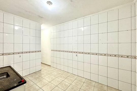 Cozinha de casa para alugar com 1 quarto, 50m² em Cidade Antônio Estêvão de Carvalho, São Paulo