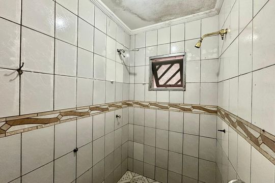 Banheiro de casa para alugar com 1 quarto, 50m² em Cidade Antônio Estêvão de Carvalho, São Paulo