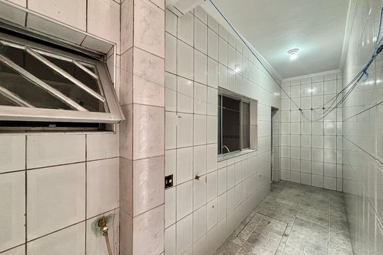 Corredor de casa para alugar com 1 quarto, 50m² em Cidade Antônio Estêvão de Carvalho, São Paulo