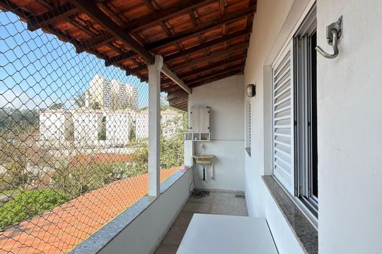 Varanda e área de Serviço  de apartamento para alugar com 2 quartos, 60m² em Demarchi, São Bernardo do Campo