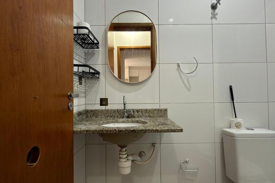 Quarto 1- Suíte Banheiro  de apartamento para alugar com 2 quartos, 60m² em Demarchi, São Bernardo do Campo