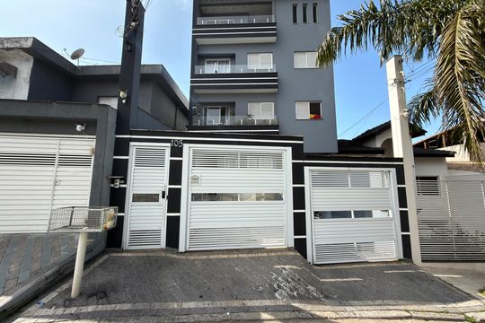 Fachada de apartamento para alugar com 2 quartos, 60m² em Demarchi, São Bernardo do Campo