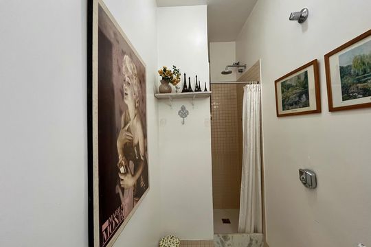 Banheiro 2 de apartamento à venda com 3 quartos, 110m² em Gávea, Rio de Janeiro