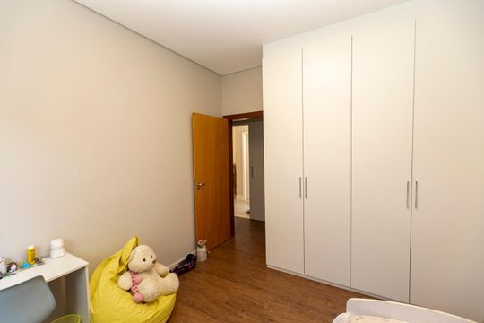 QUARTO Nº 1 de casa de condomínio à venda com 3 quartos, 260m² em Parque Xangrilá, Campinas