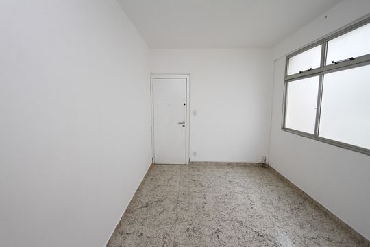 Apartamento para alugar com 3 quartos, 90m² em Alto Caiçaras, Belo Horizonte