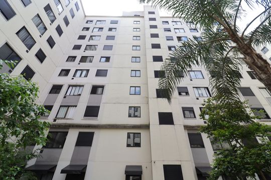 Fachada do bloco de apartamento para alugar com 2 quartos, 34m² em Jurubatuba, São Paulo