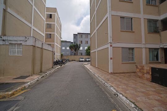 Garagem de casa à venda com 2 quartos, 46m² em Vila Silvia, São Paulo
