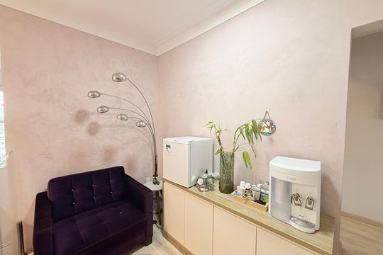 Sala de leitura de casa de condomínio para alugar com 3 quartos, 400m² em Jardim Promeca, Várzea Paulista