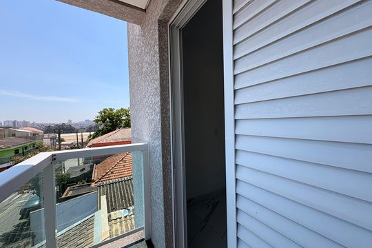 Sacada de apartamento à venda com 2 quartos, 44m² em Jardim Utinga, Santo André