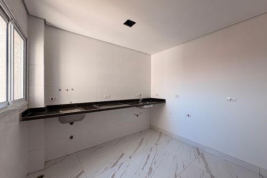 Cozinha/ lavanderia de apartamento à venda com 2 quartos, 44m² em Jardim Utinga, Santo André
