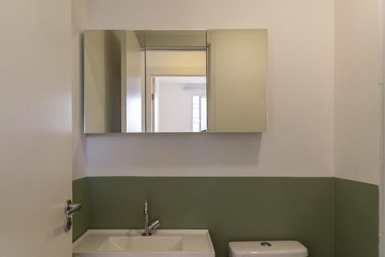 Banheiro de apartamento para alugar com 2 quartos, 32m² em Várzea da Barra Funda, São Paulo
