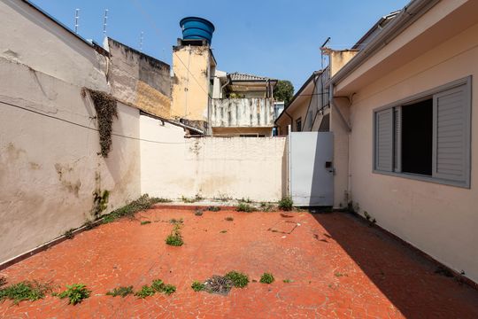 Quintal de casa para alugar com 1 quarto, 55m² em Perdizes, São Paulo