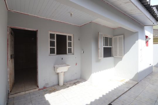 Área de Serviço de casa para alugar com 3 quartos, 85m² em Harmonia, Canoas